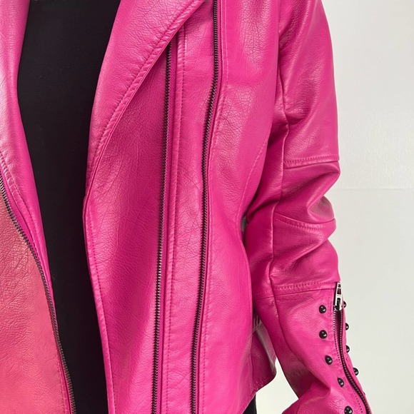 Fucsia jacket, make a statement, medium, very cool look. NWOT - Picture 8 of 10